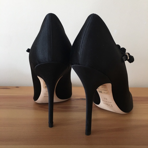 Christian Dior Heels - Picture 4 of 6